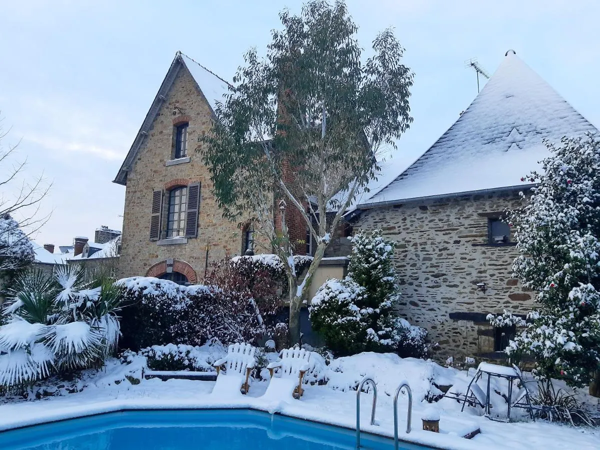 Chambres d'Hotes Le 1900 Val-Couesnon Couette-café