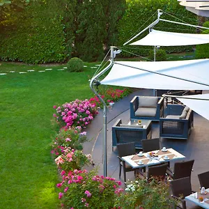 Aparthotel Warwick Reine Astrid - Lyon